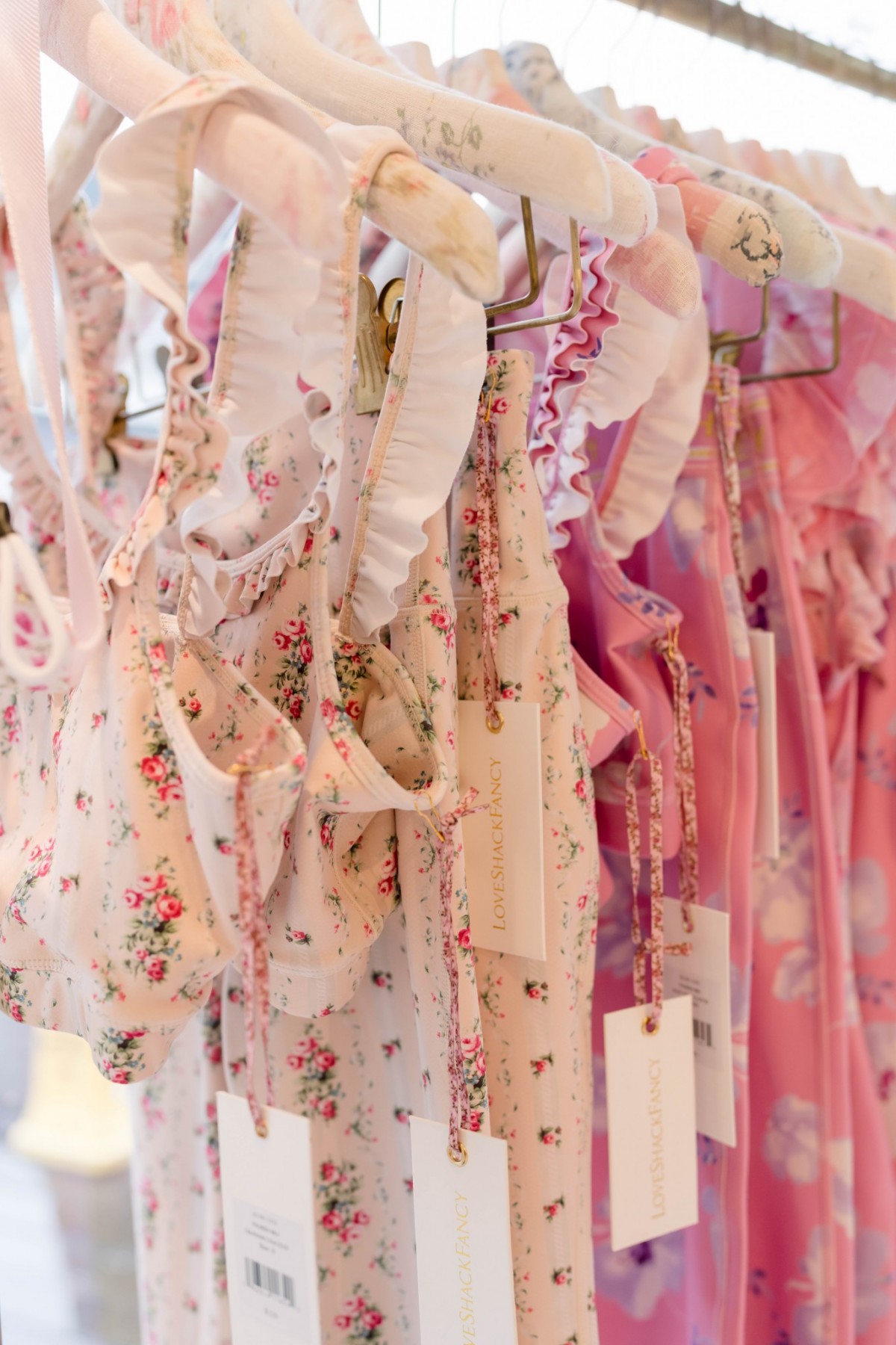 E935B5F1 8BDF 47A2 91A4 E92B8AE33C6E